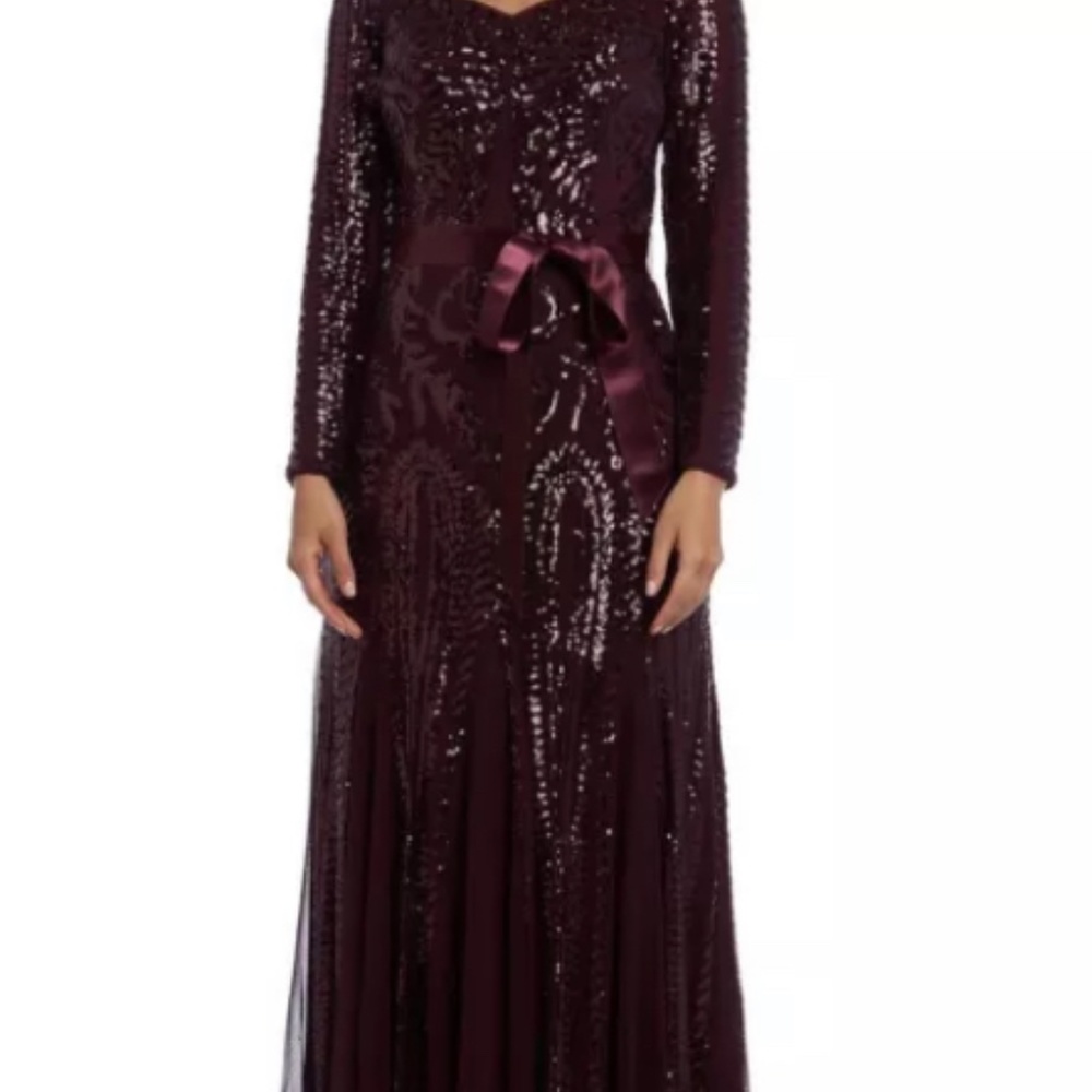 New R&M Richards Long Sequin Burgundy Gown 10P